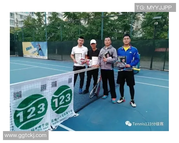 重庆网球队荣登网球节奏排行榜首位引领全国热潮 重庆网球队荣登网球节奏排行榜首位引领全国热潮